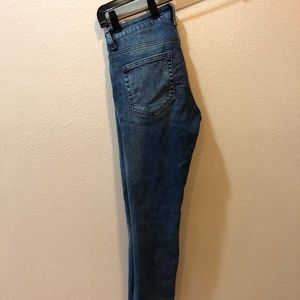 Zara Jeans